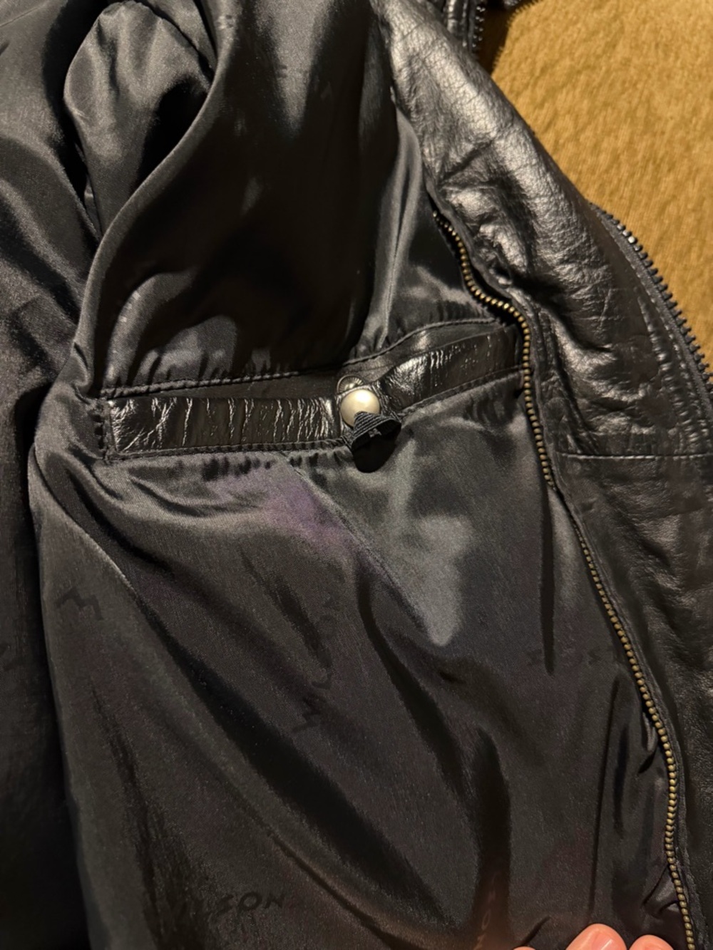 Vintage Wilsons Leather Black Cropped Leather Jacket XS Fits S/M Oversized 90s - Picture 6 of 14